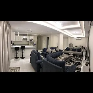  شقة بمدخل خاص La Village المملكة العربية السعودية